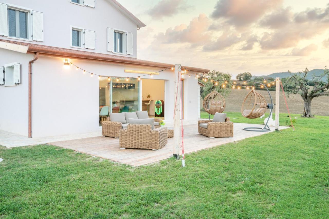 Casal Del Sole - La Ginestra Apartman Montefelcino Kültér fotó